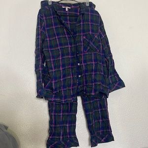 Victoria’s Secret Holiday Pajamas Set